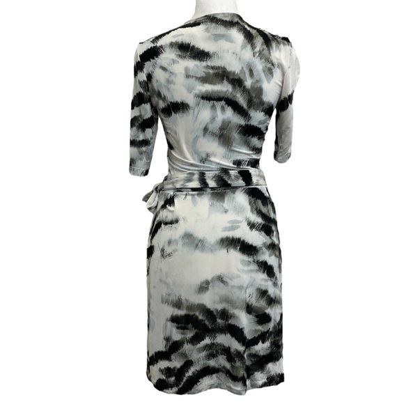 Roberto Cavalli Just Cavalli Black & White Print Wrap Mini Dress - Picture 4 of 11